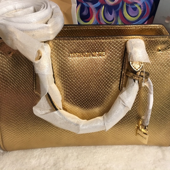 Micheal Kors purse NWT - Picture 2 of 5